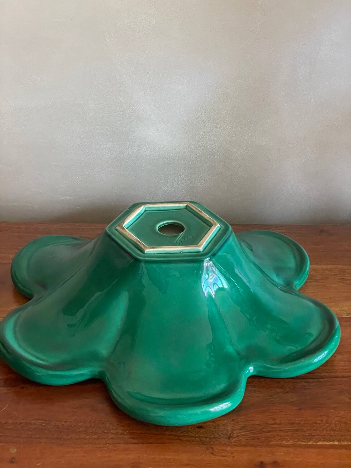 Large bowl signed Cab ceramic Bordeaux