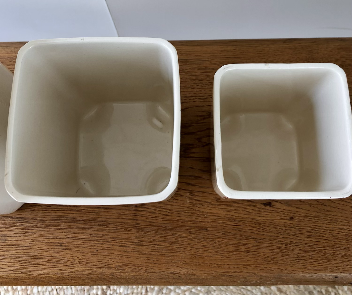 Set of 5 pink spice pots