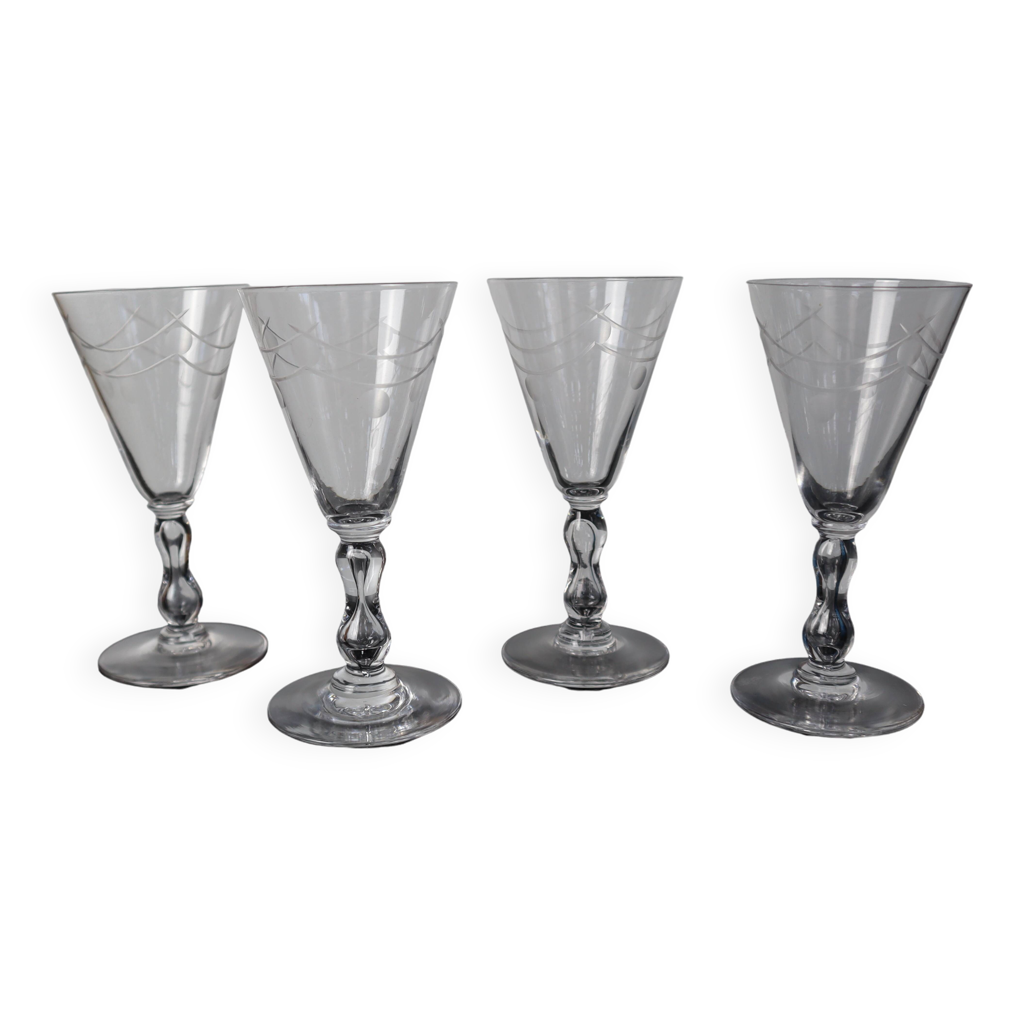 Set of 4 vintage engraved crystal port glasses 20th century