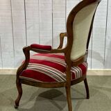 Napoleon III armchair from the end of the 19th century in walnut