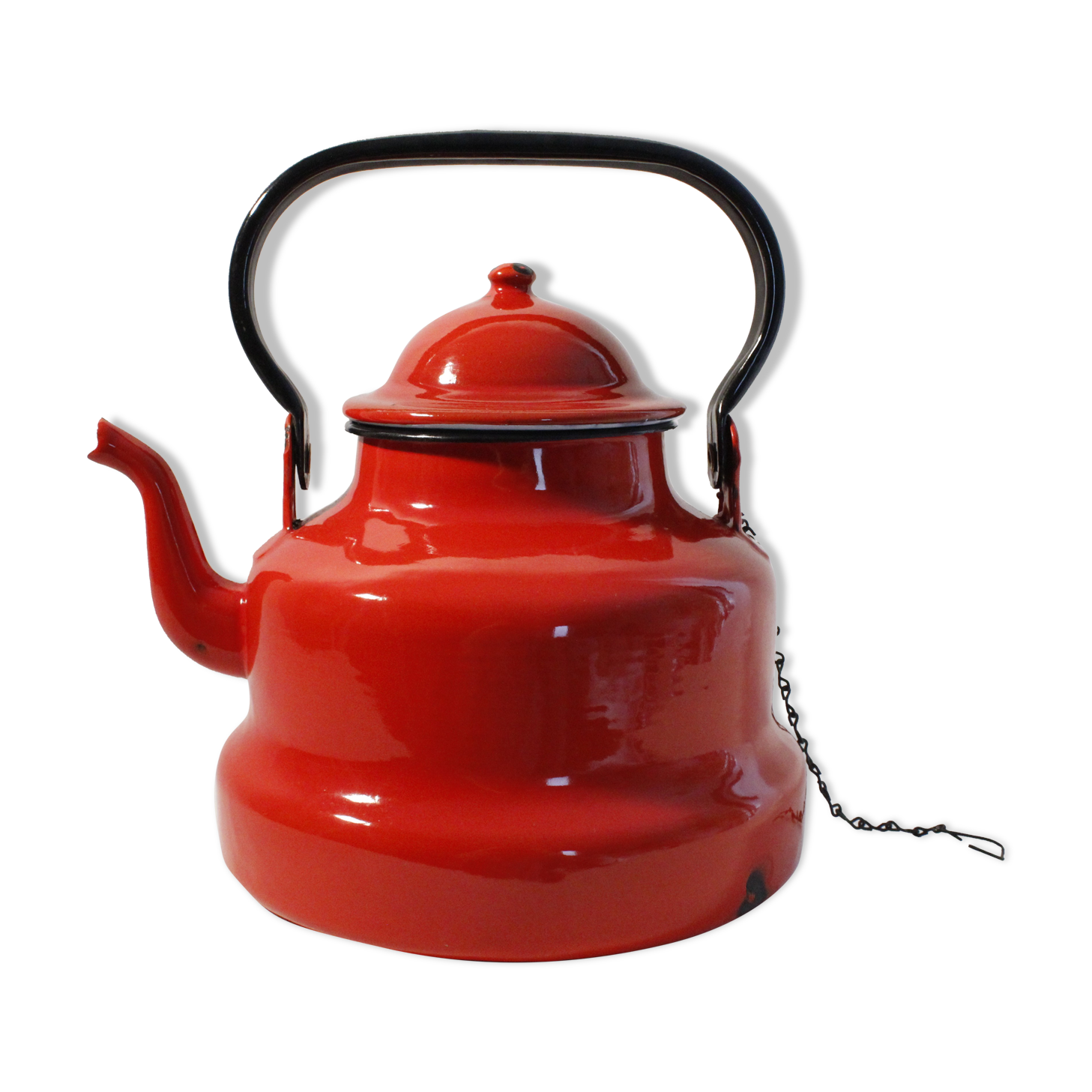 Vintage red enamelled metal kettle