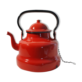 Vintage red enamelled metal kettle