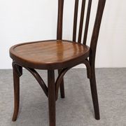 Série de 8 chaises bistrot Baumann en hêtre courbé, France vers 1930