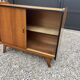 Commode vintage pieds compas