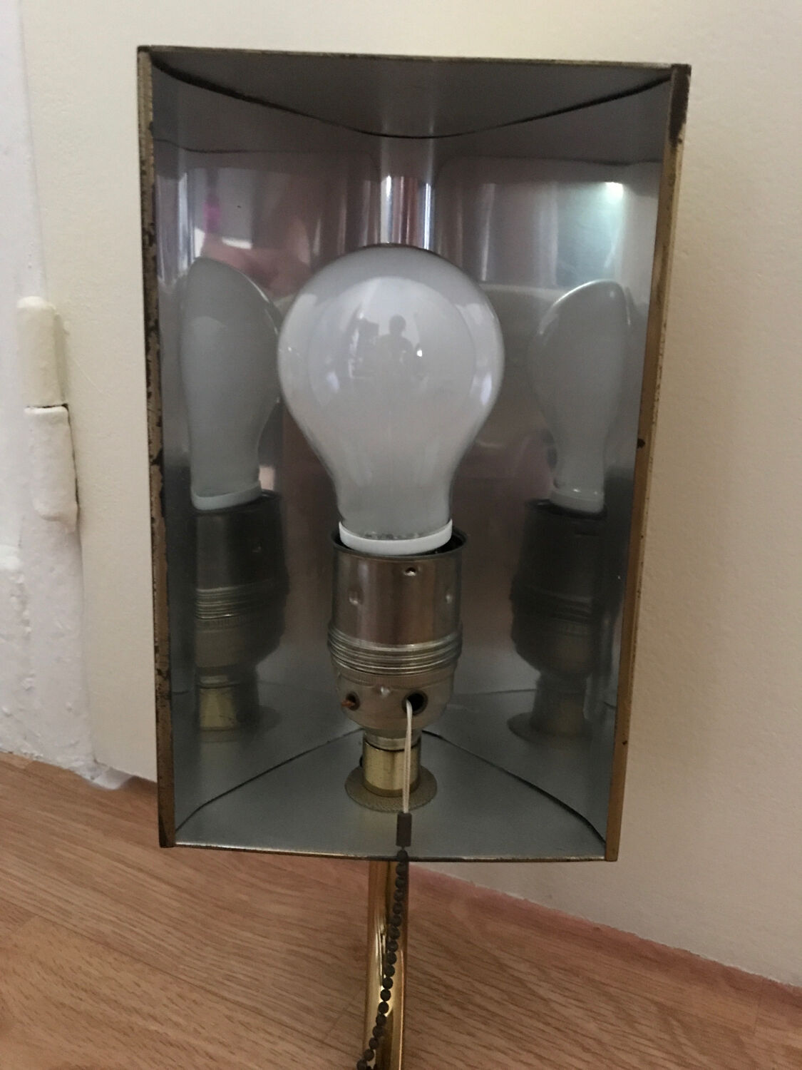 Table lamp in brass 1970