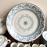 Service de table en porcelaine Haviland Limoges, modèle corolle, 70 pièces