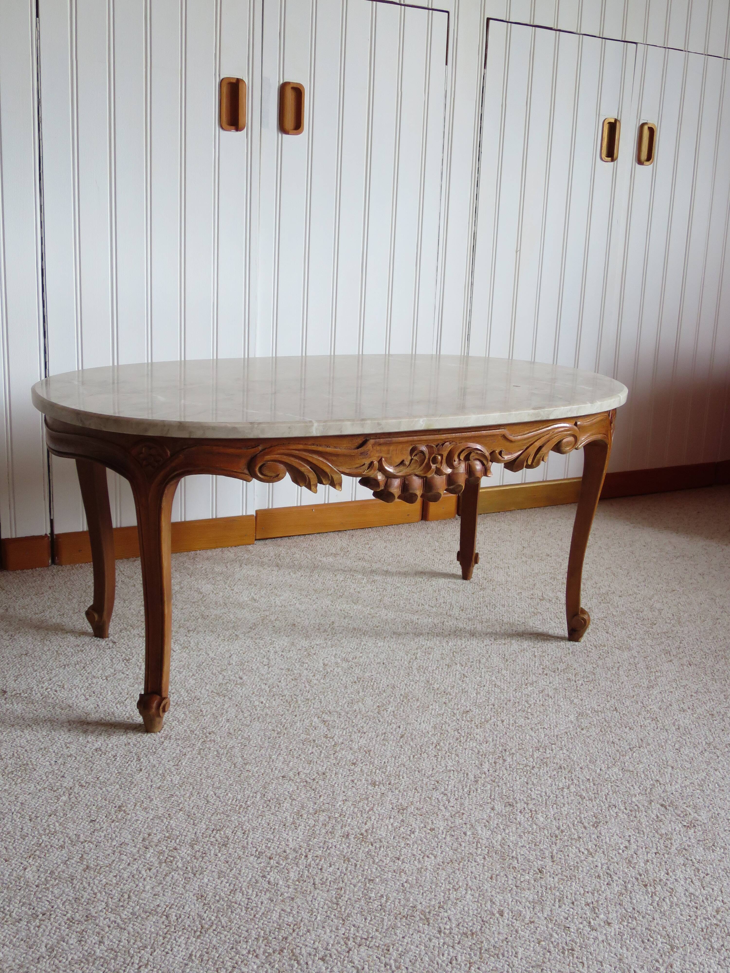 Oval coffee table - carved wood - white veined marble - Regency / Louis XV style