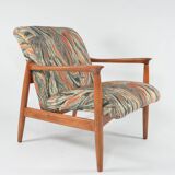 Scandinavian style armchair with terracotta patterns