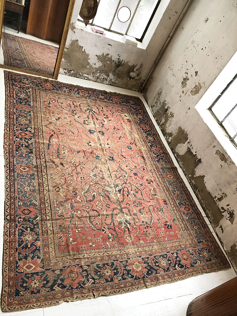 Persian XXL carpet early 20th century 260x351cm