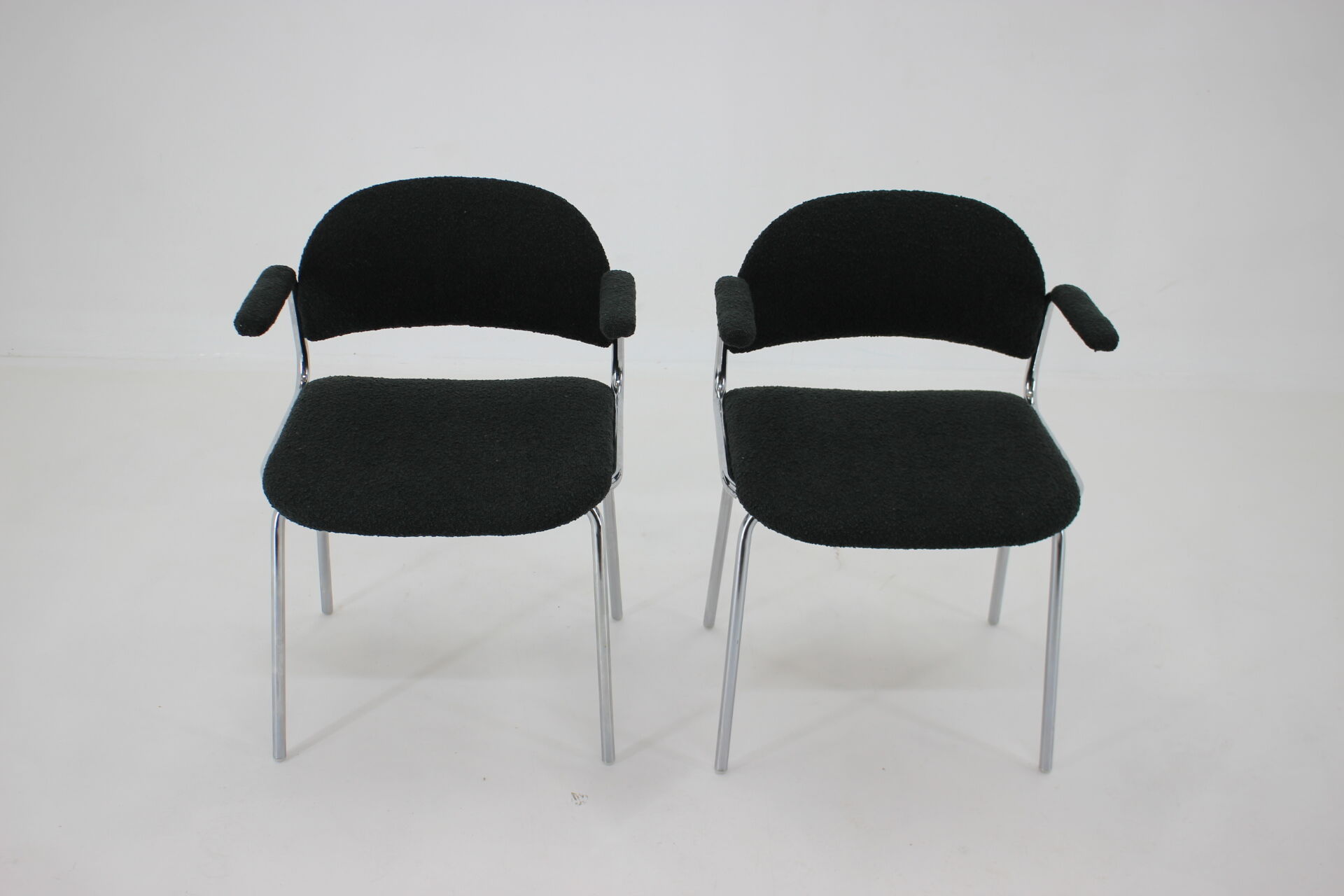 Fauteuils tubulaires design des années 1970, Tchécoslovaquie
