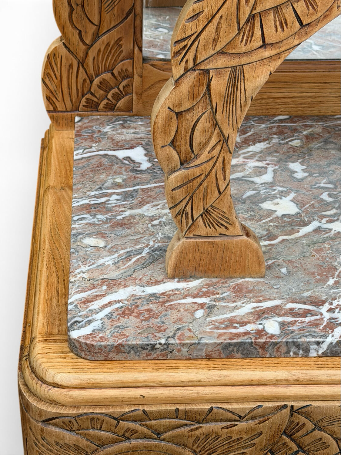 Art Deco Parisian buffet in solid raw oak from the 1930s.