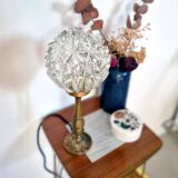 Globe lamp