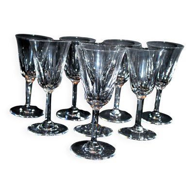 Lot de 8 verres à vin cerdagne en cristal taillé de saint louis h13cm