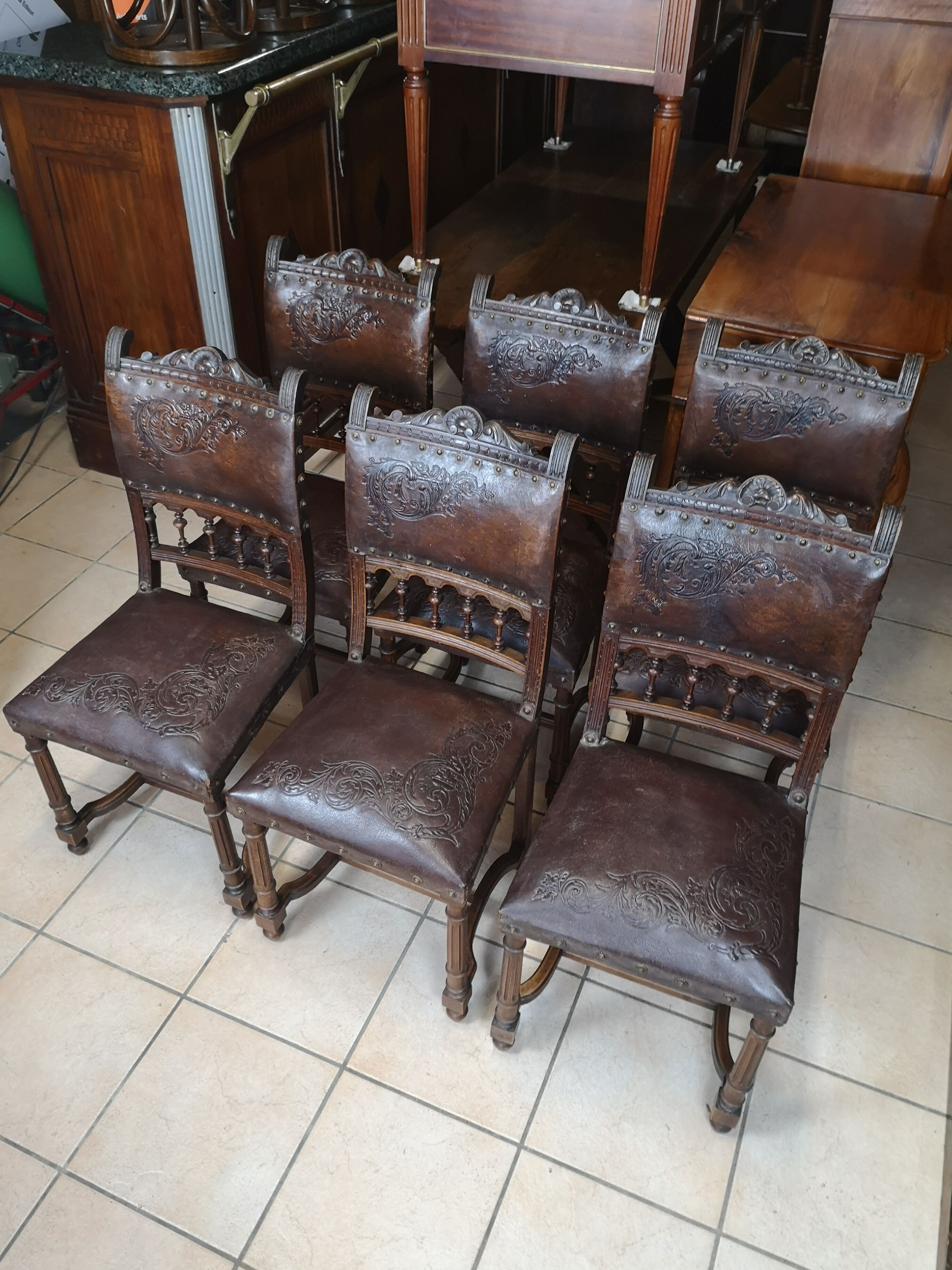 Lot of 6 chairs Henri II