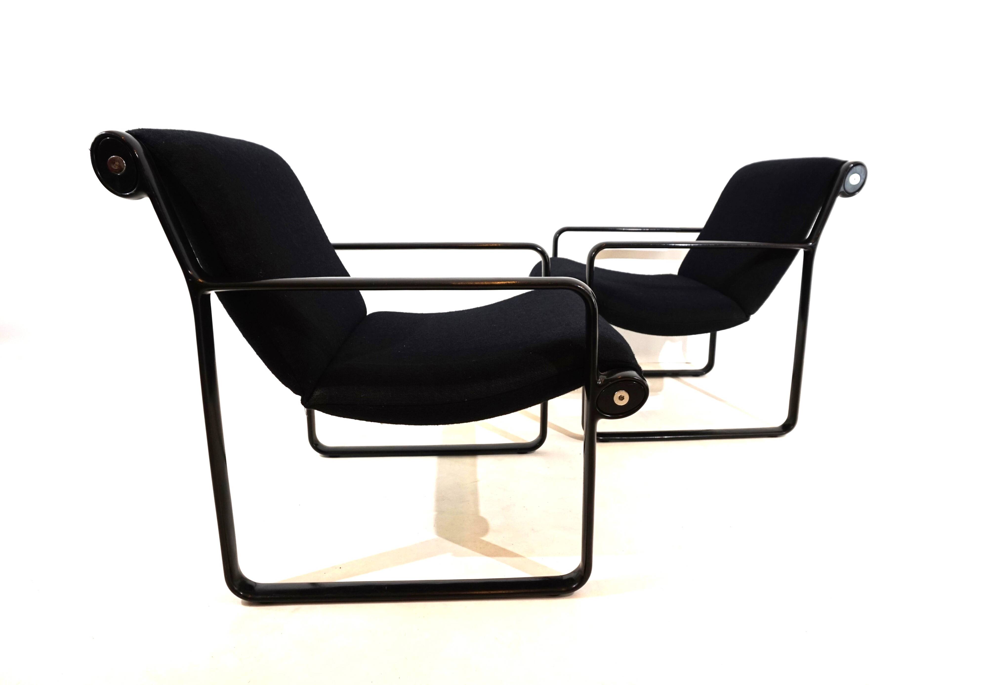 Lot de 2 fauteuils lounge Knoll Sling par Hannah&Morrison