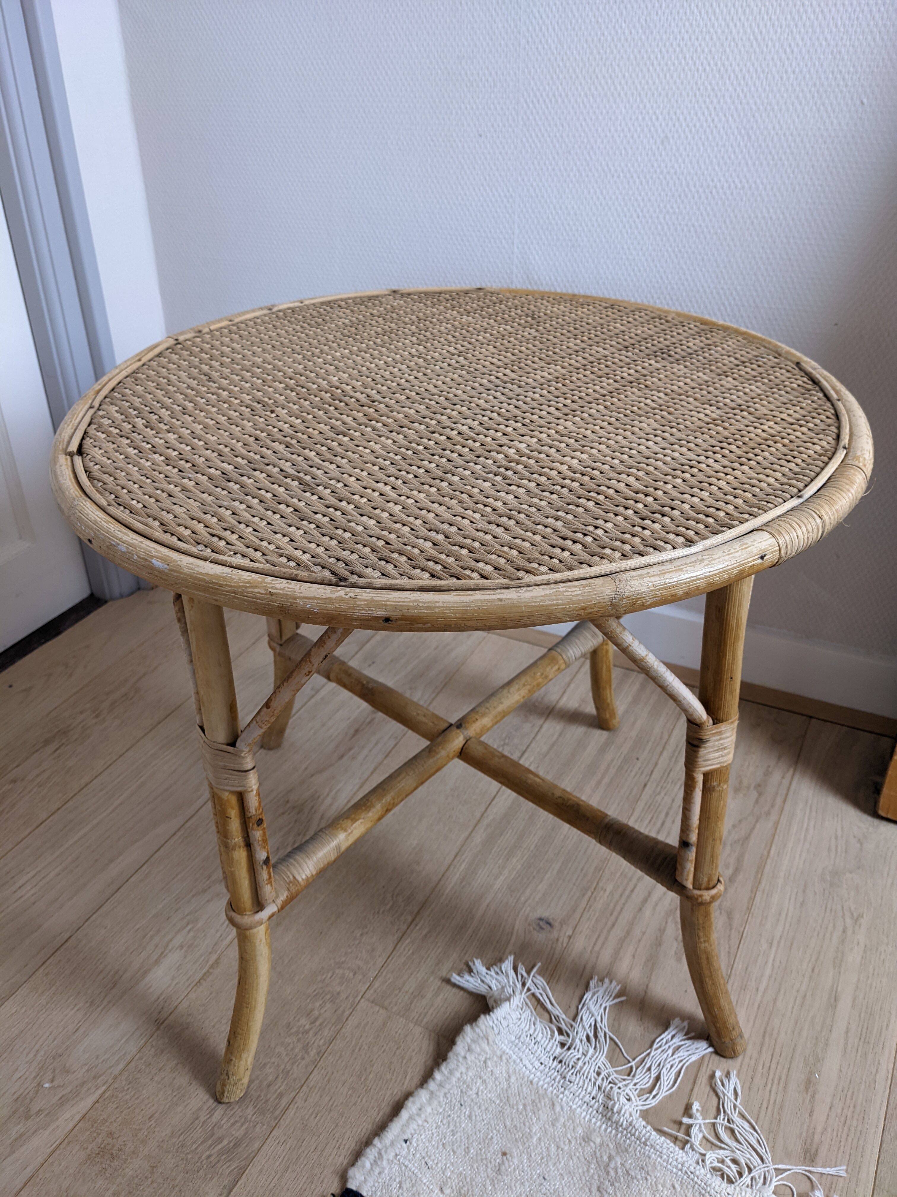 Vintage rattan table 50 years 60 for children