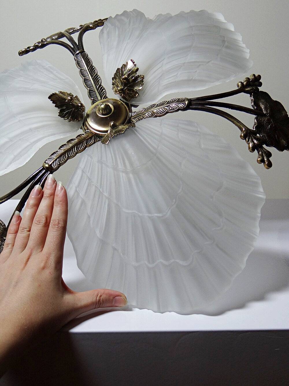 Vintage 1980s-90s Hollywood Regency Art Deco Bronze Mariner Seashell Chandelier