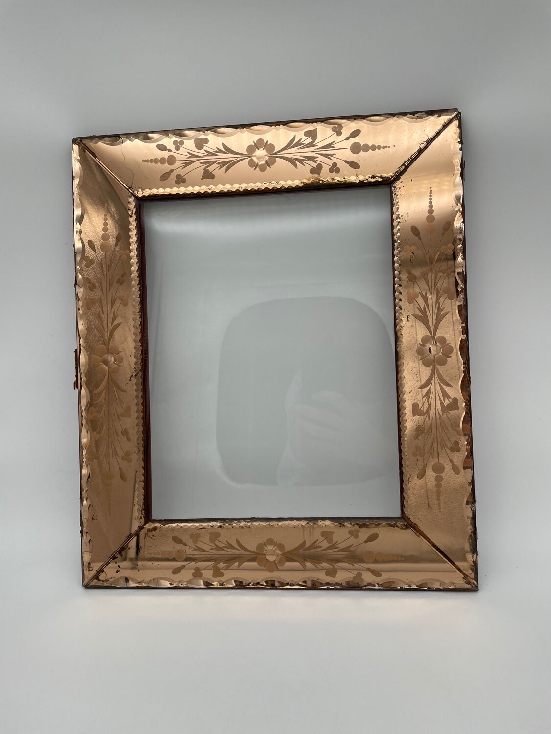 Venetian frame in engraved and bevelled pink glass, flowers, floral, 1950
