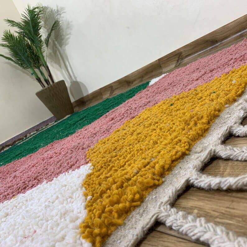 Handmade traditional Atlas Berber rug size 200 x 300 cm