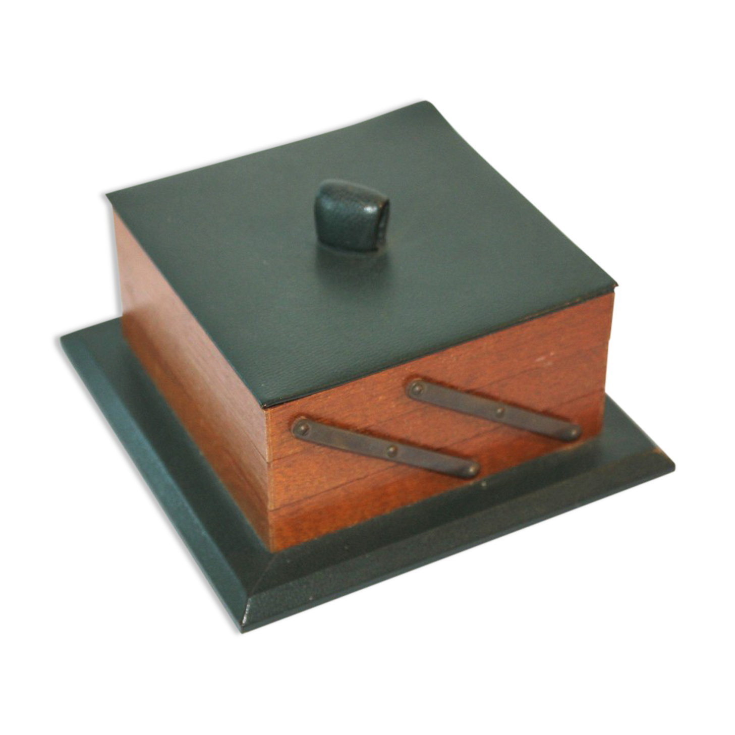 Box cigarettes from the 1950s