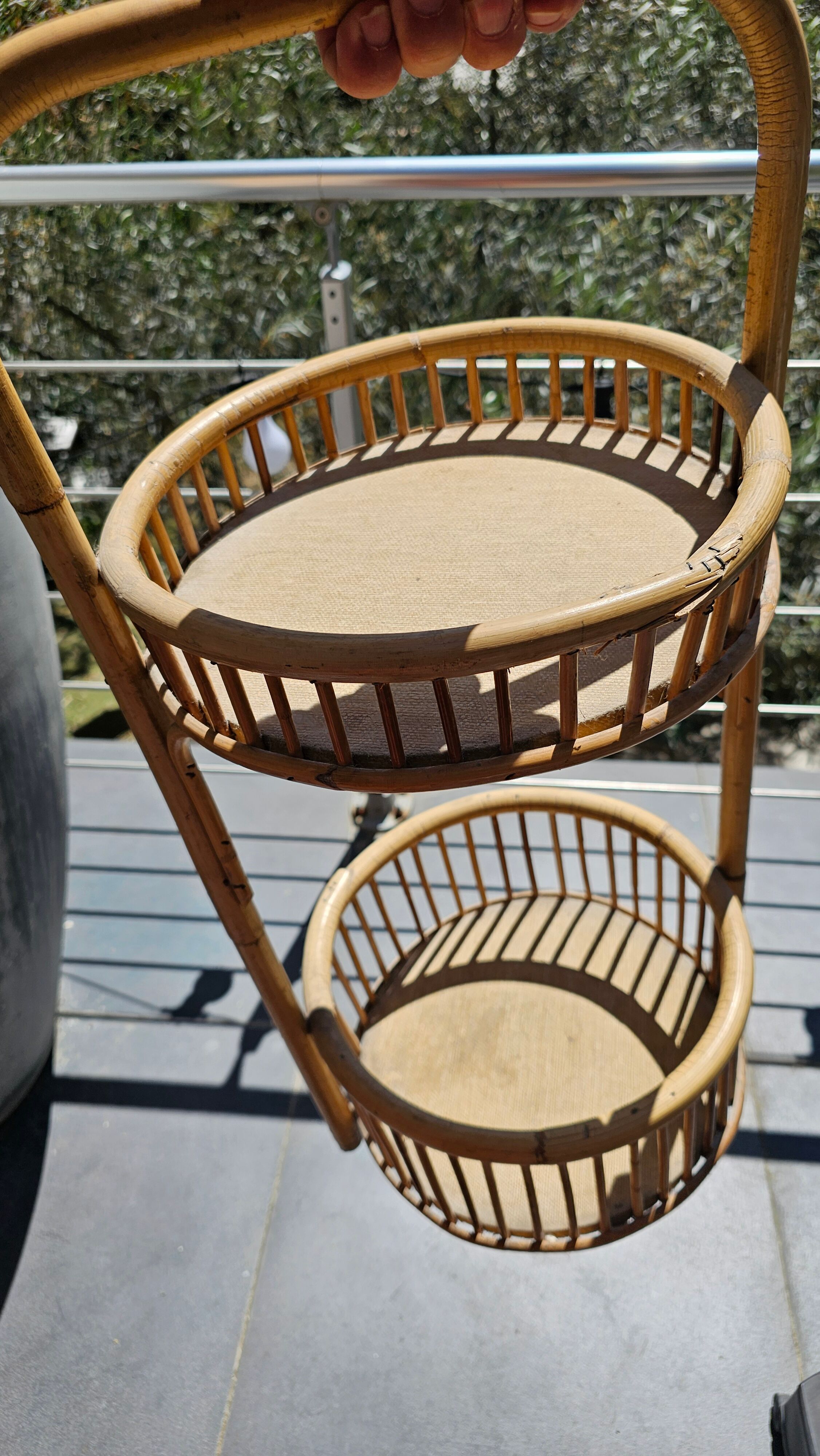 RATTAN BAR