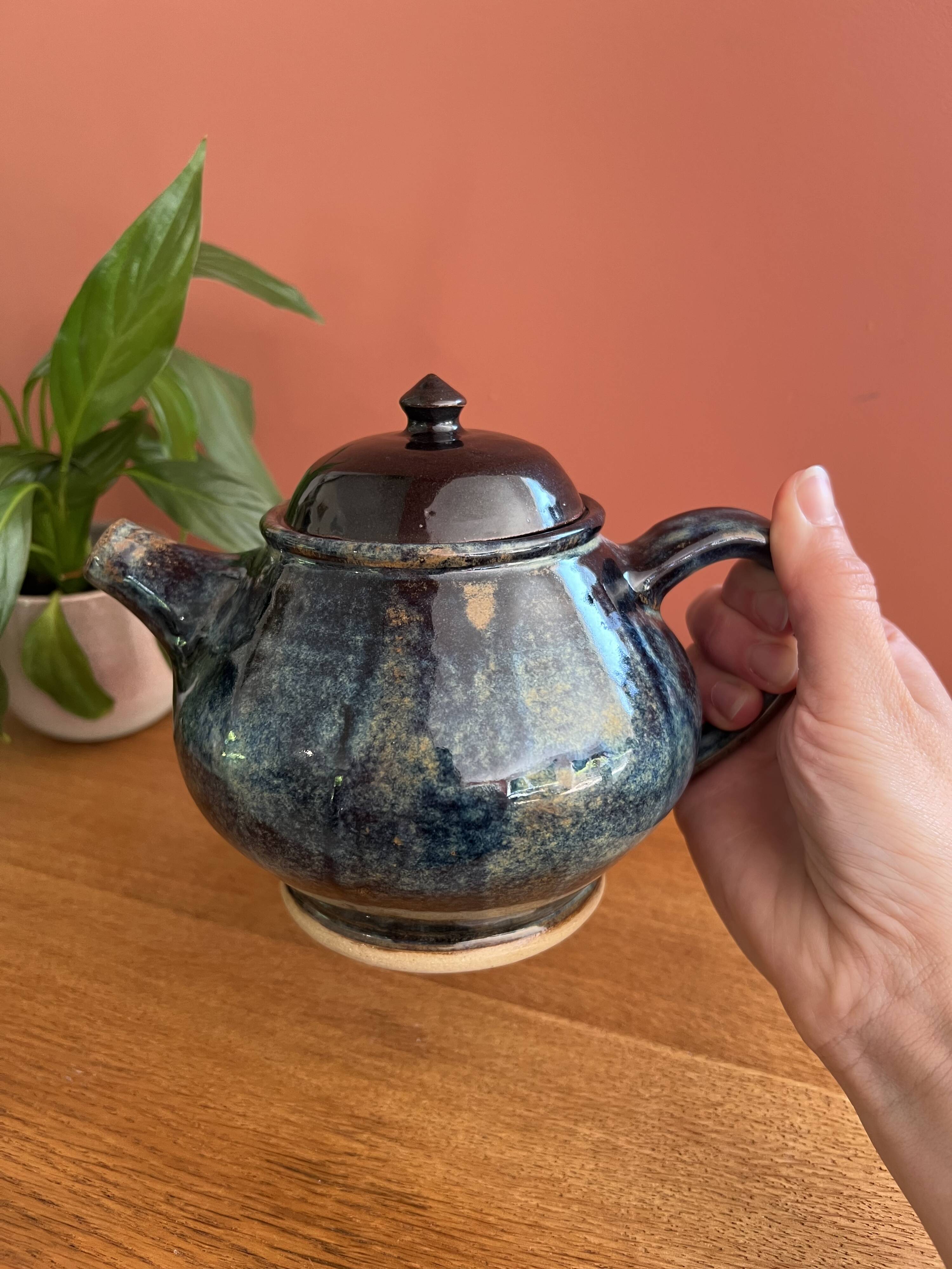 Enamelled stoneware teapot from Saint Amand en Puisaye