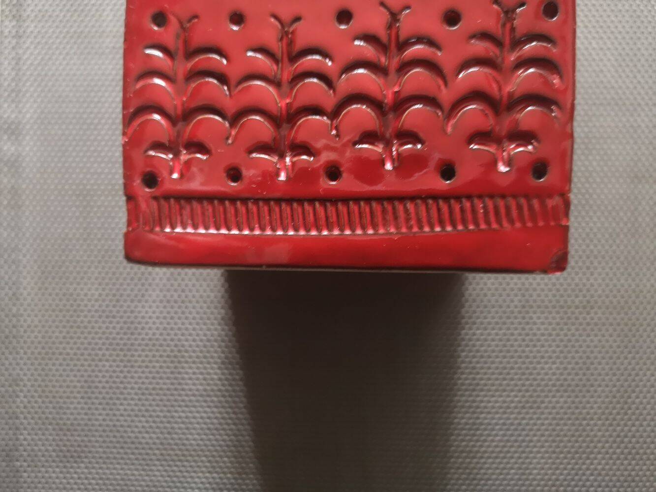 Red glazed ceramic vase - Aldo Londi for Bitossi - 1960s