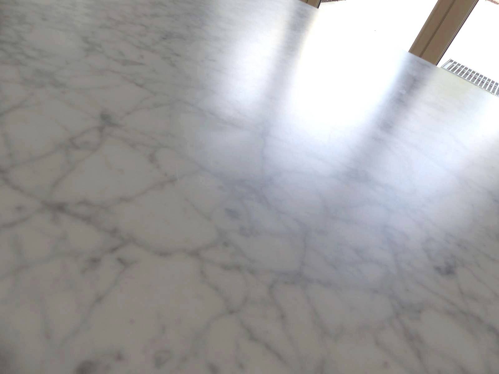 Saarinen Dining Table - Oval Statuarietto Marble KNOLL Eero Saarinen
