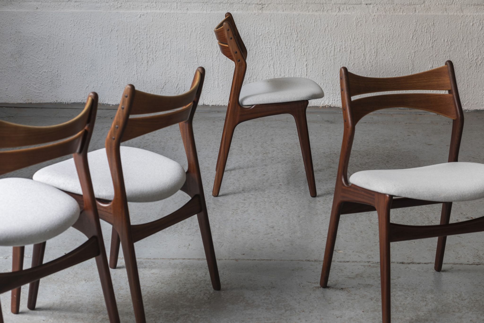 Set of 4 dining chairs ‘model 310’ by Erik Buch for Chr. Christensens Møbelfabrik, Danish design, 60