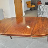 Table à manger de bois de rose