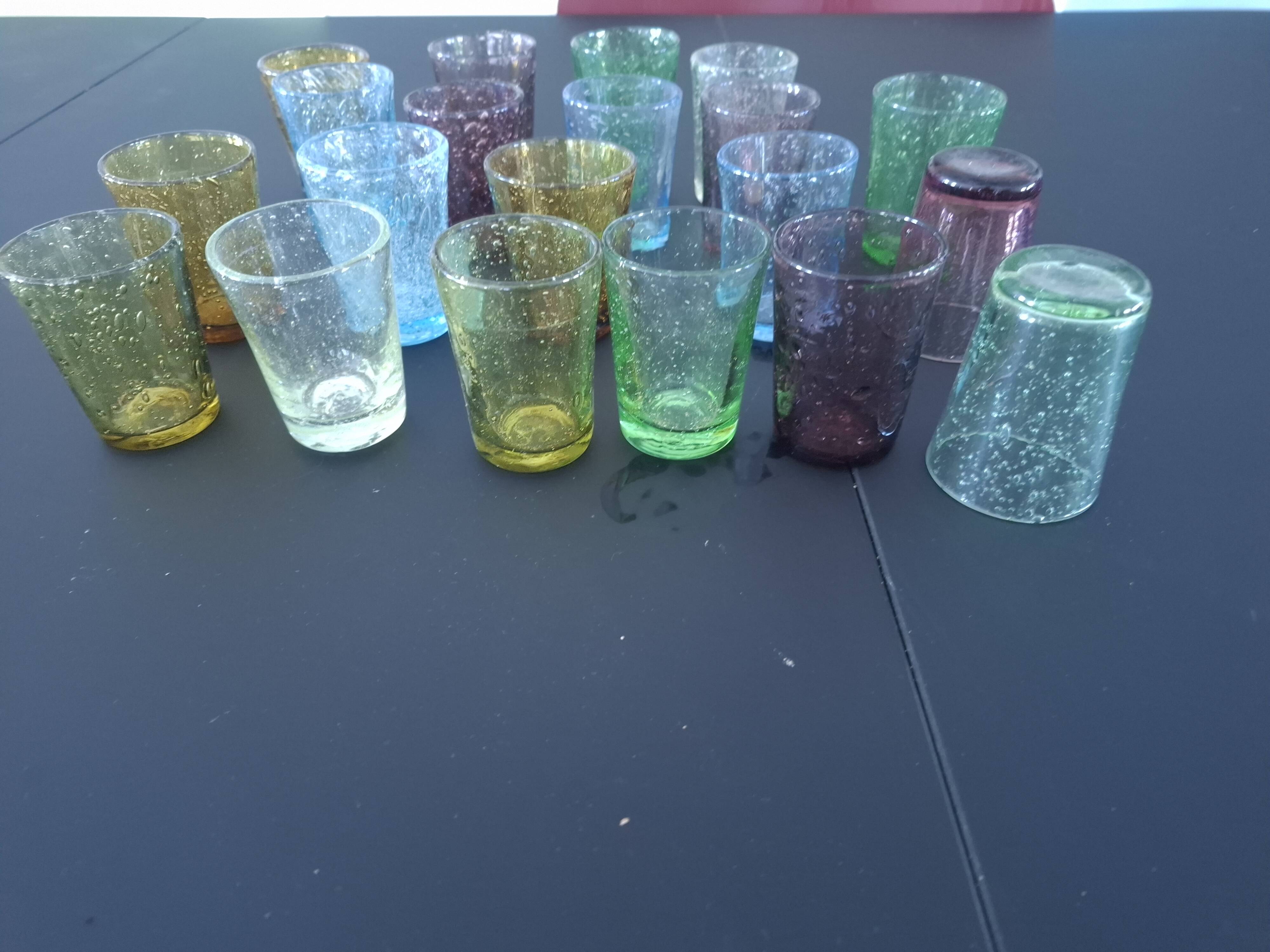 20 verres biot en verre souffle