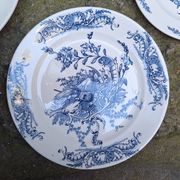 Service set in SG porcelain, Louis XV model.