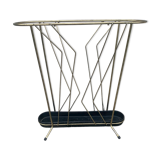 Vintage umbrella door