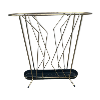 Vintage umbrella door