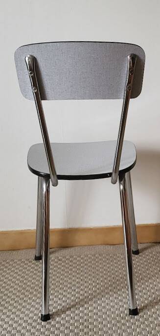 Set of 2 formica chairs