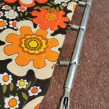Vintage SOleil bath, Orange flower deckchairs
