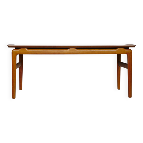 Table basse en teck modèle 640 par Peter Hvidt et Orla Mølgaard-Nielsen, années 1960.