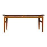 Table basse en teck modèle 640 par Peter Hvidt et Orla Mølgaard-Nielsen, années 1960.