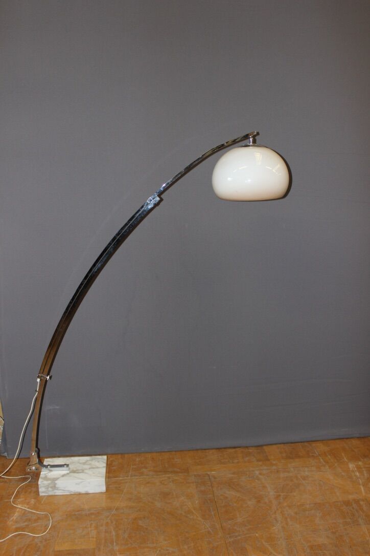 Arc floor lamp by G. Reggiani circa 1970
