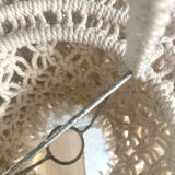 Macramé luminaire