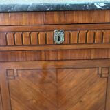 Commode de style Louis XV en marqueterie