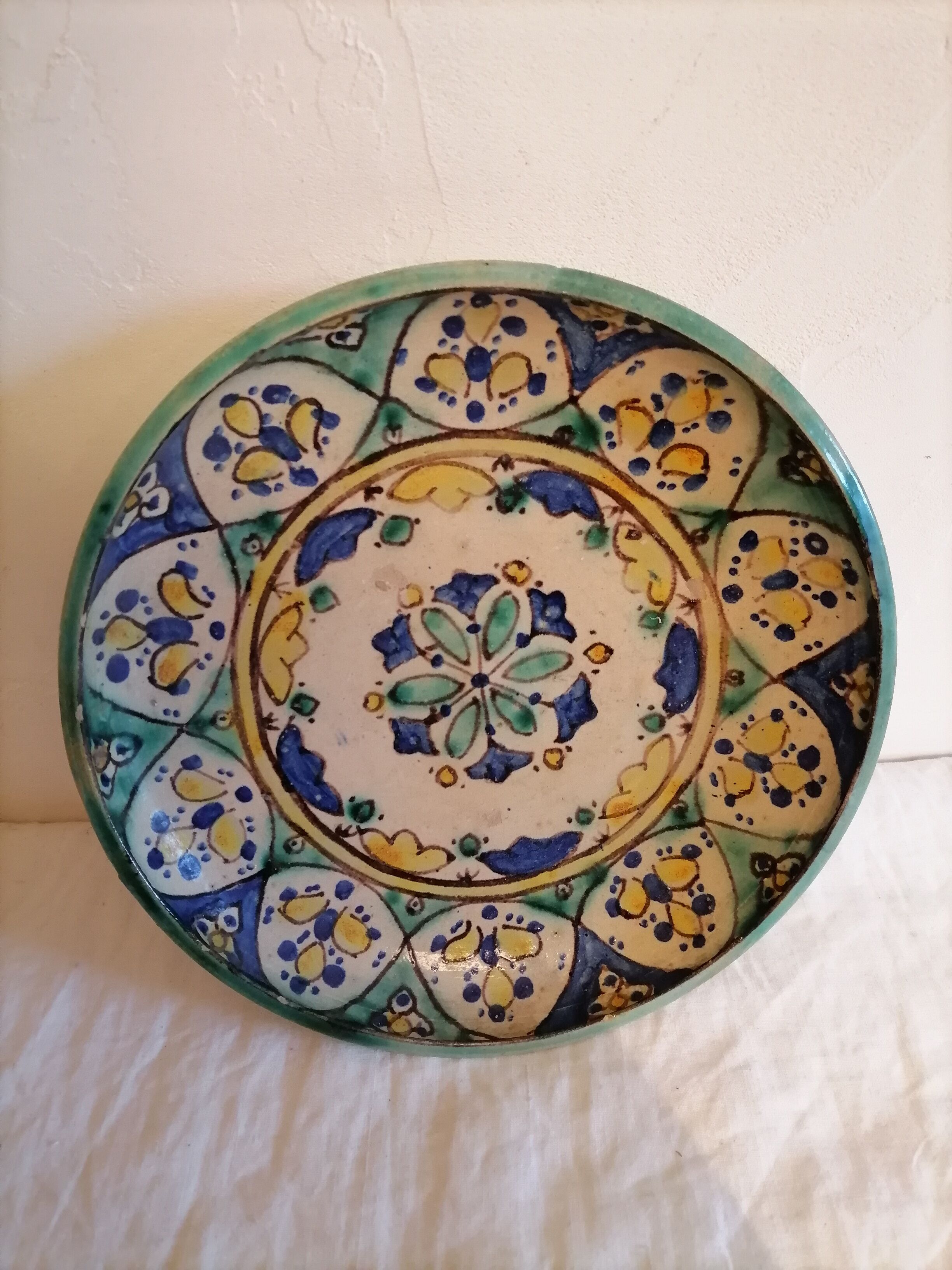 Old oriental plate. Tunisia, early twentieth century
