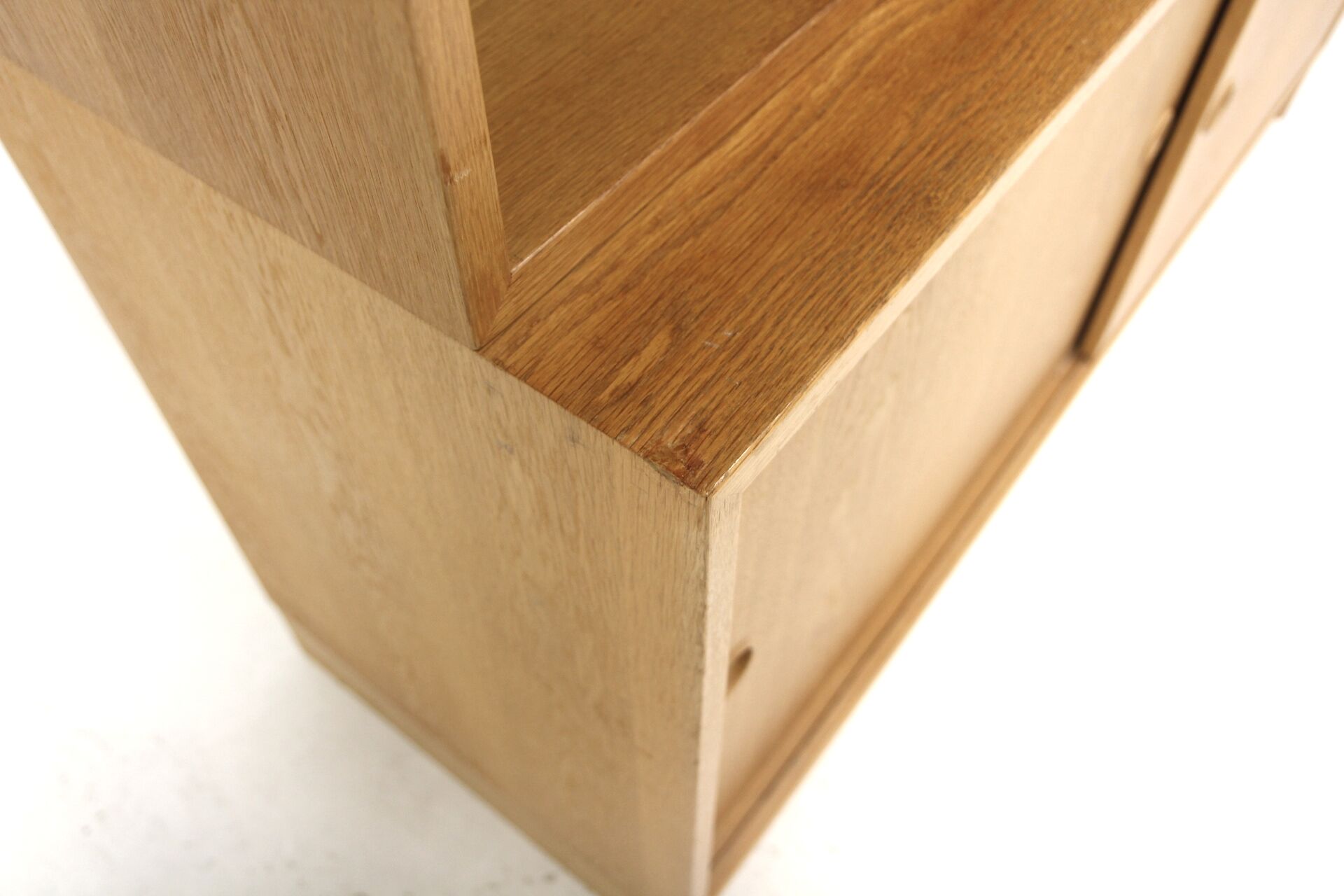 Scandinavian oak library "Öresund", Børge Mogensen, Sweden, 1960