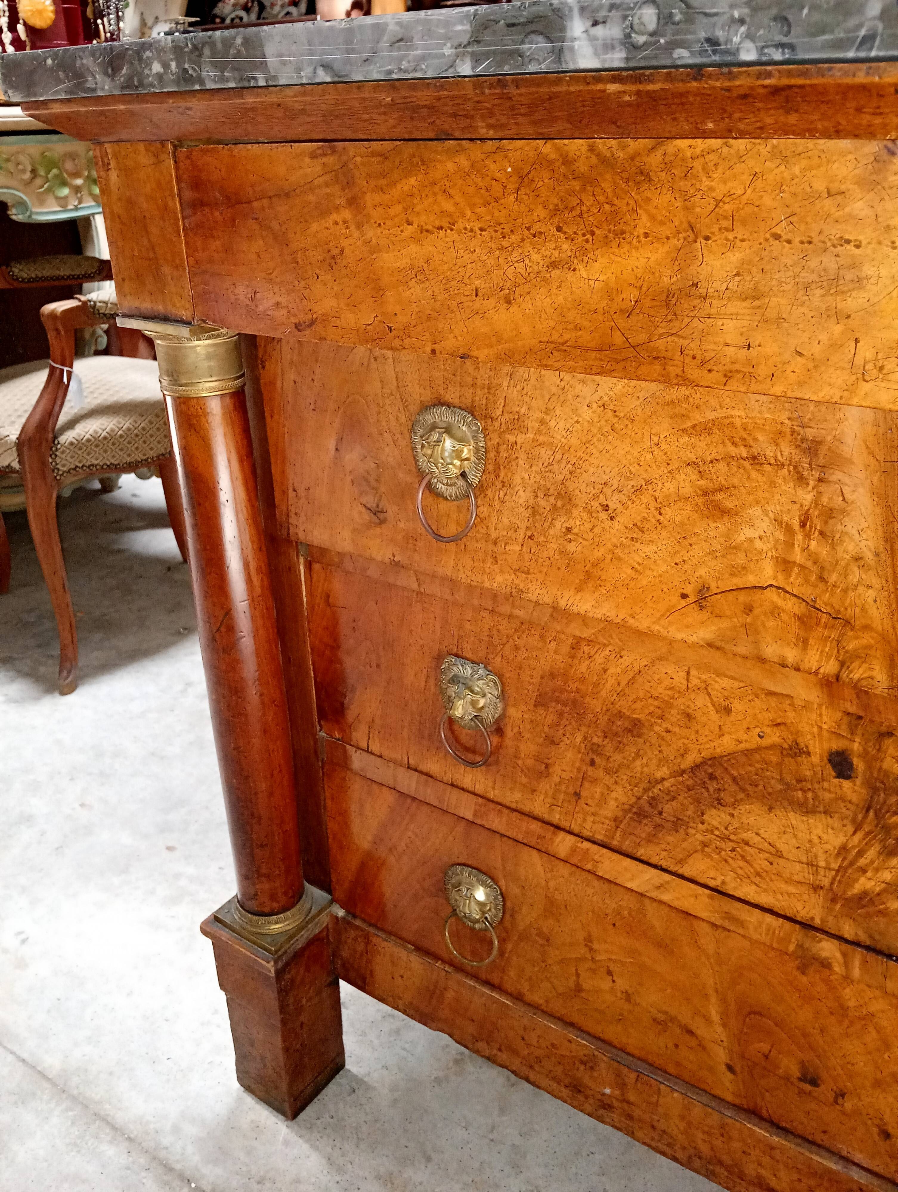 Important Empire Commode in walnut – black marble – 19th century