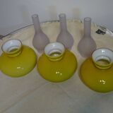 Grand lustre 3 feux en verre, opaline et laiton