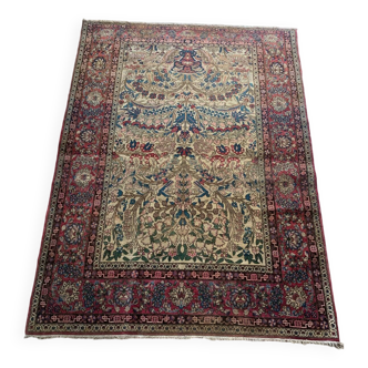Tapis iranien ancien