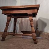 Oak table with extensions