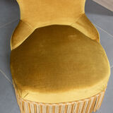 Gold toad chair