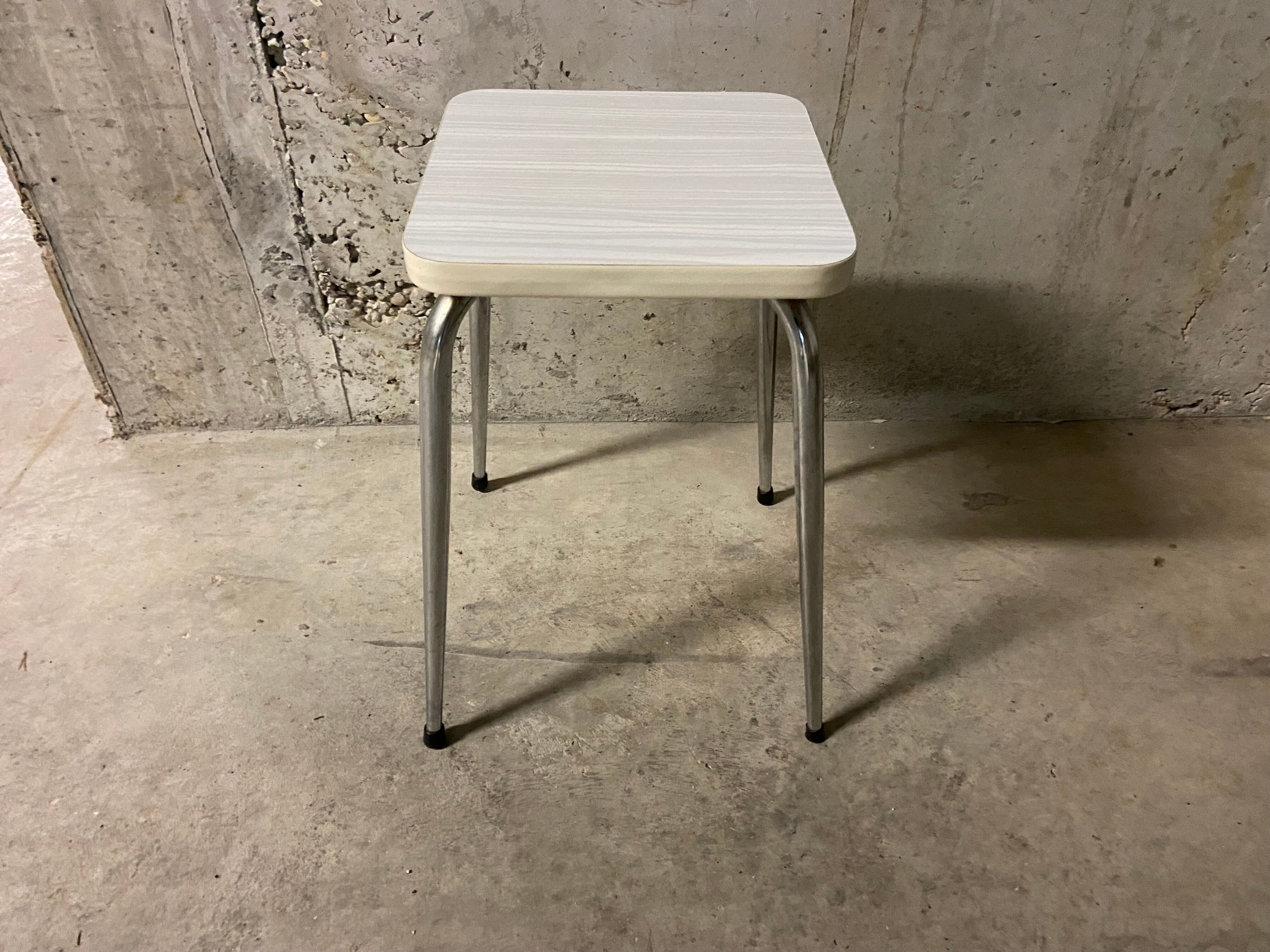 Formica stool 70s