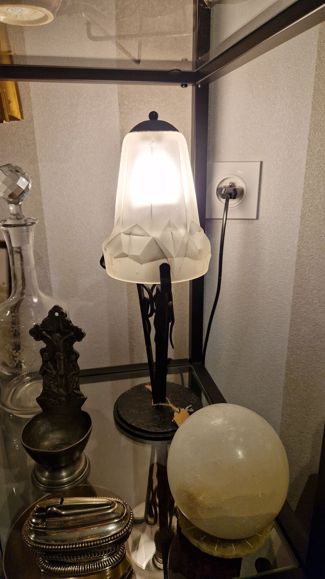 Lampe a poser vintage art déco 1930 pâte de verre et fer forgé